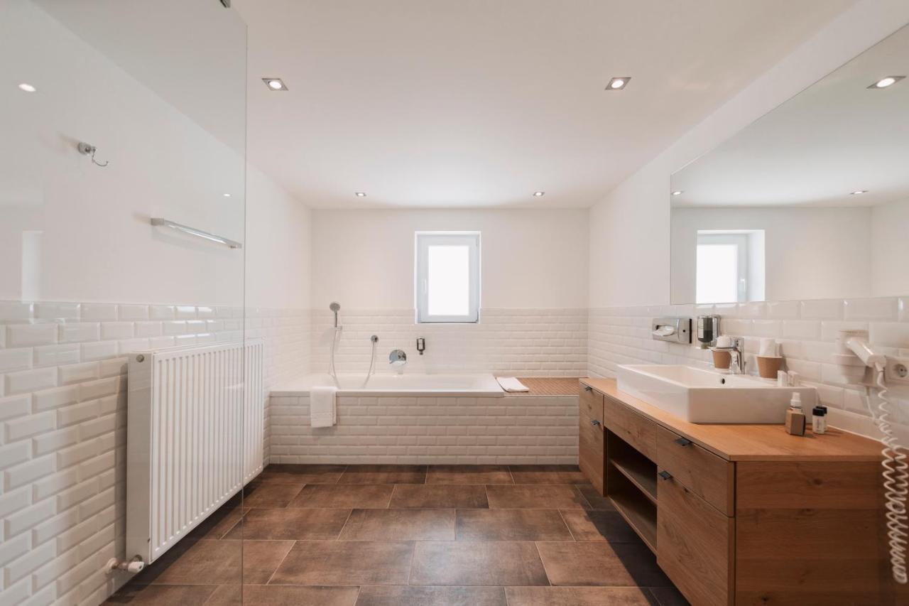 Two-Bedroom Apartment Balcony,1739381579:JPEG